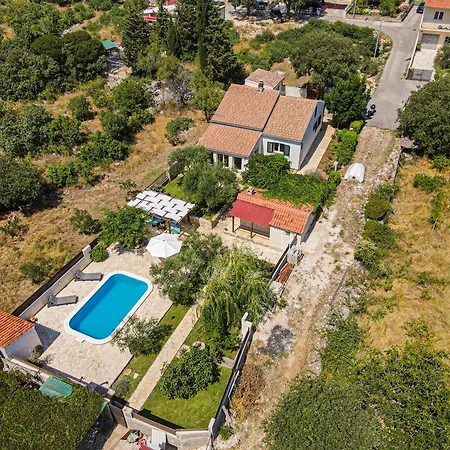 Mariah With Pool Near National Park Krka